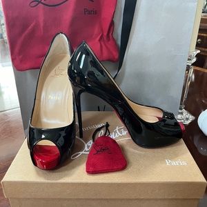 Christian Louboutin New Very Prive 120 Patent